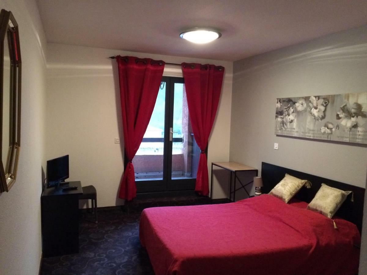 Residence Le Grand Virage Pont-de-Labeaume 外观 照片